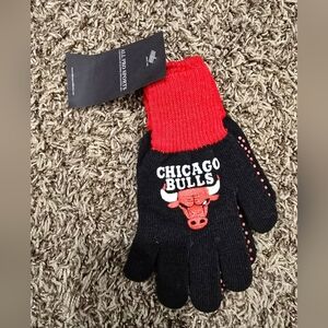 Chicago Bulls Boys/Unisex Gloves NWT